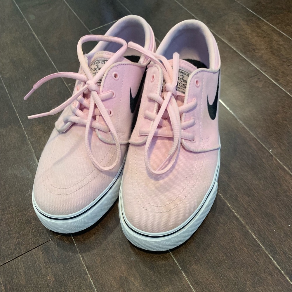 Pink Stefan Janoski CNVS (GS)